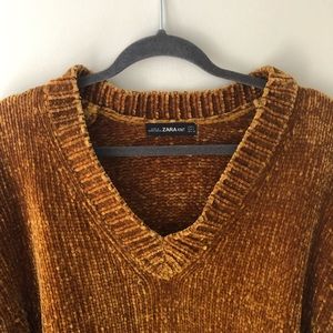 Zara Sweaters - Zara Mustard Chenille V-Neck Sweater Zara Sweaters - Zara Mustard Chenille V-Neck Sweater